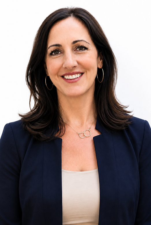 Headshot of Athena Reiss
