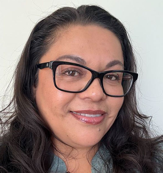 Headshot of Headshot of Mirna Guerrero